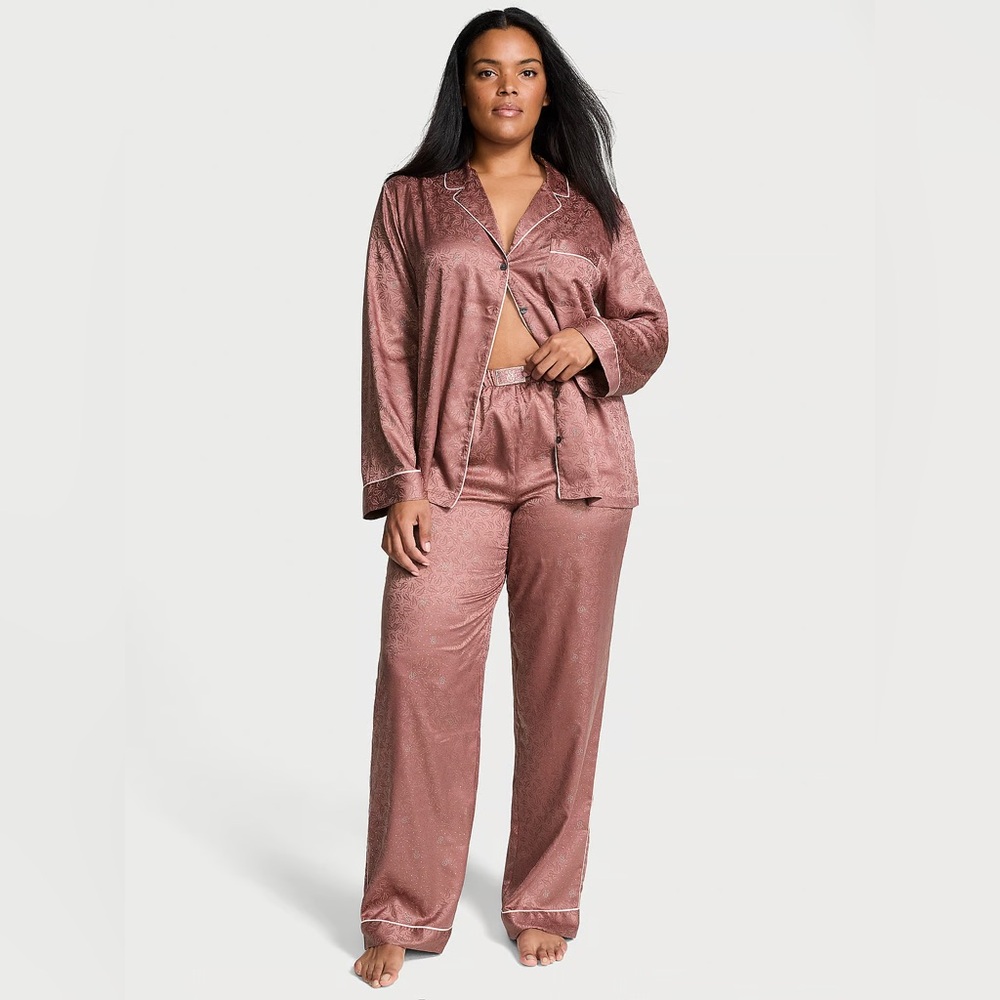 Victoria’s Secret Glazed Satin Dew Drop Long Pajama Set